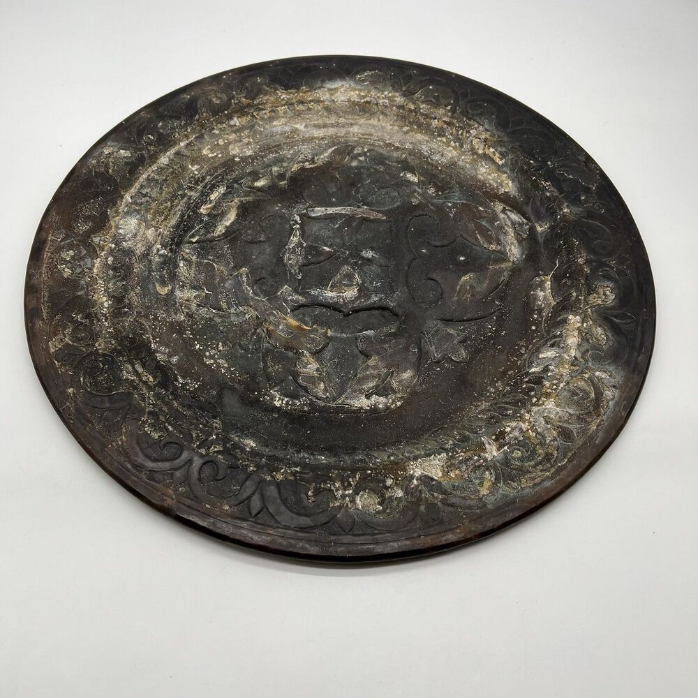 Large Antiqued Metal Round Wall Medallion Decor w/3 Dimential Patterns 19.75”
